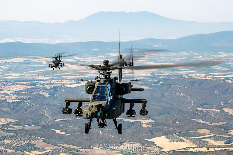 Boeing AH-64 Apache-230919-AR7I9904